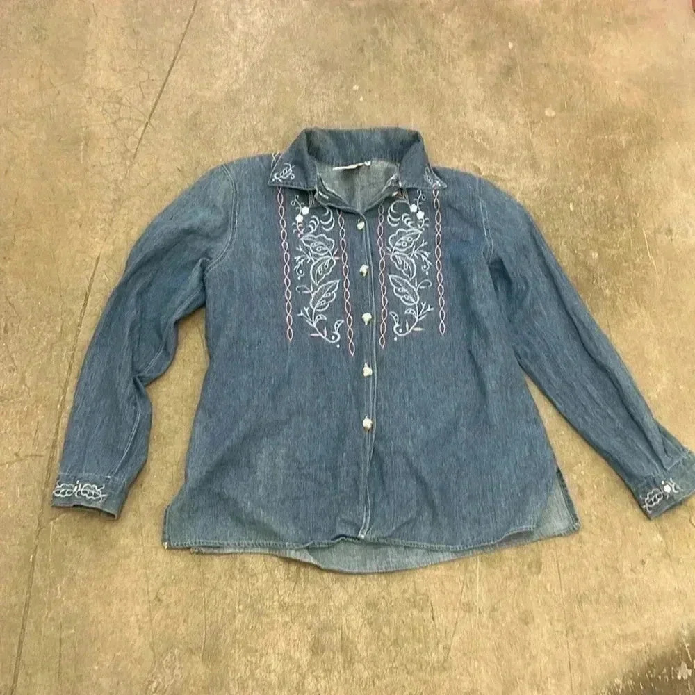 Vintage denim embroidered shirt